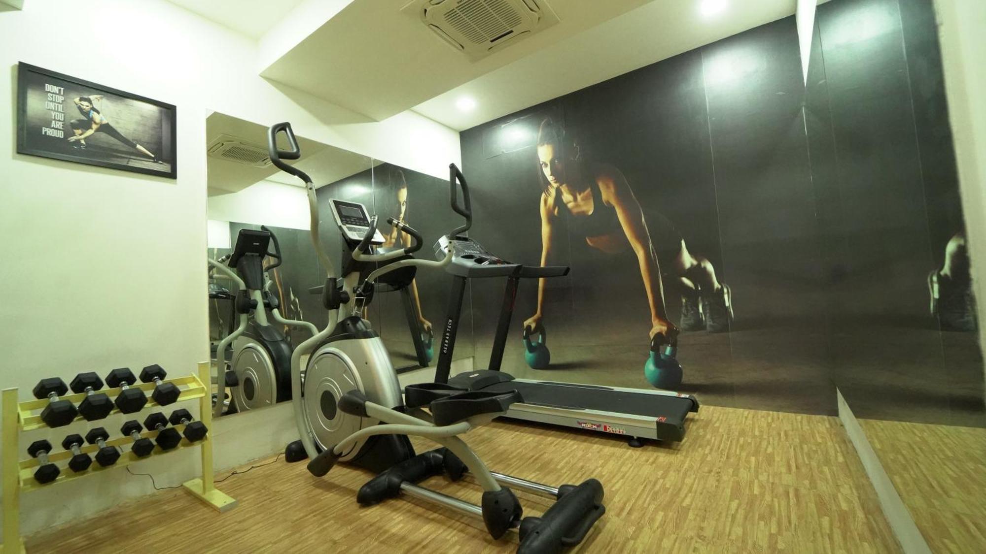 Kfour Apartment & Hotels Private Limited มทุราย ภายนอก รูปภาพ