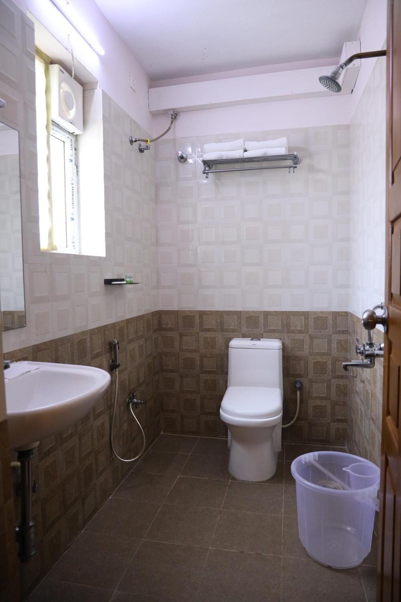 Kfour Apartment & Hotels Private Limited มทุราย ภายนอก รูปภาพ