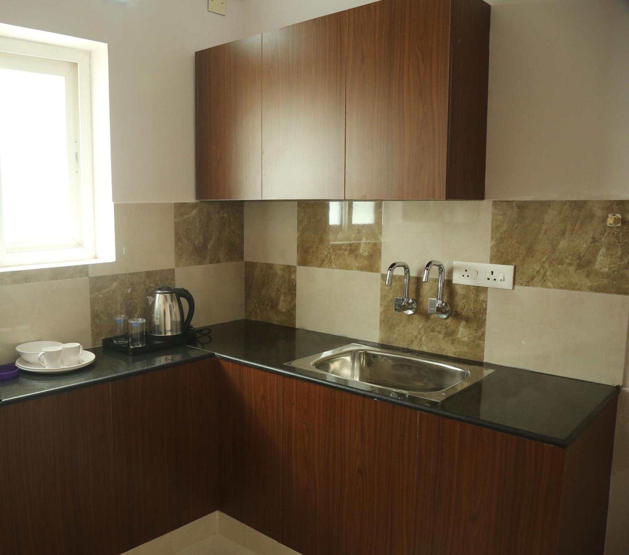 Kfour Apartment & Hotels Private Limited มทุราย ภายนอก รูปภาพ