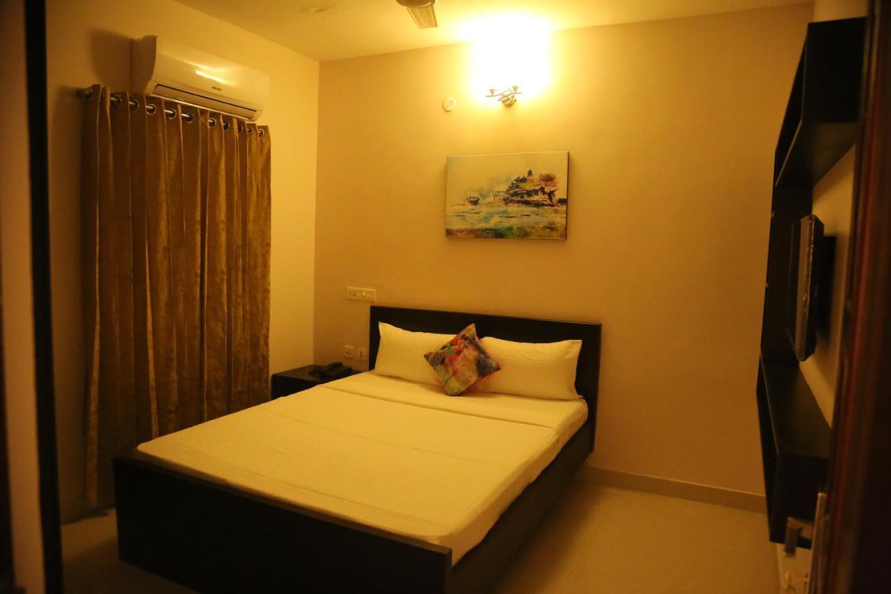 Kfour Apartment & Hotels Private Limited มทุราย ภายนอก รูปภาพ