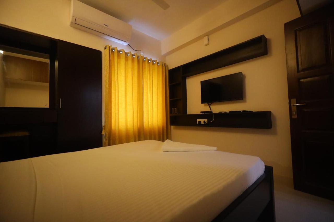 Kfour Apartment & Hotels Private Limited มทุราย ภายนอก รูปภาพ