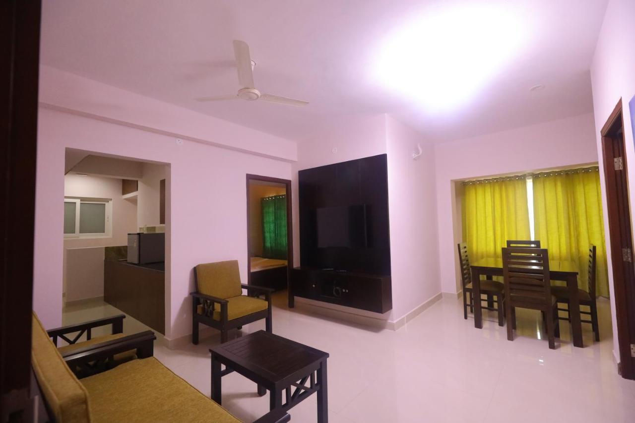 Kfour Apartment & Hotels Private Limited มทุราย ภายนอก รูปภาพ
